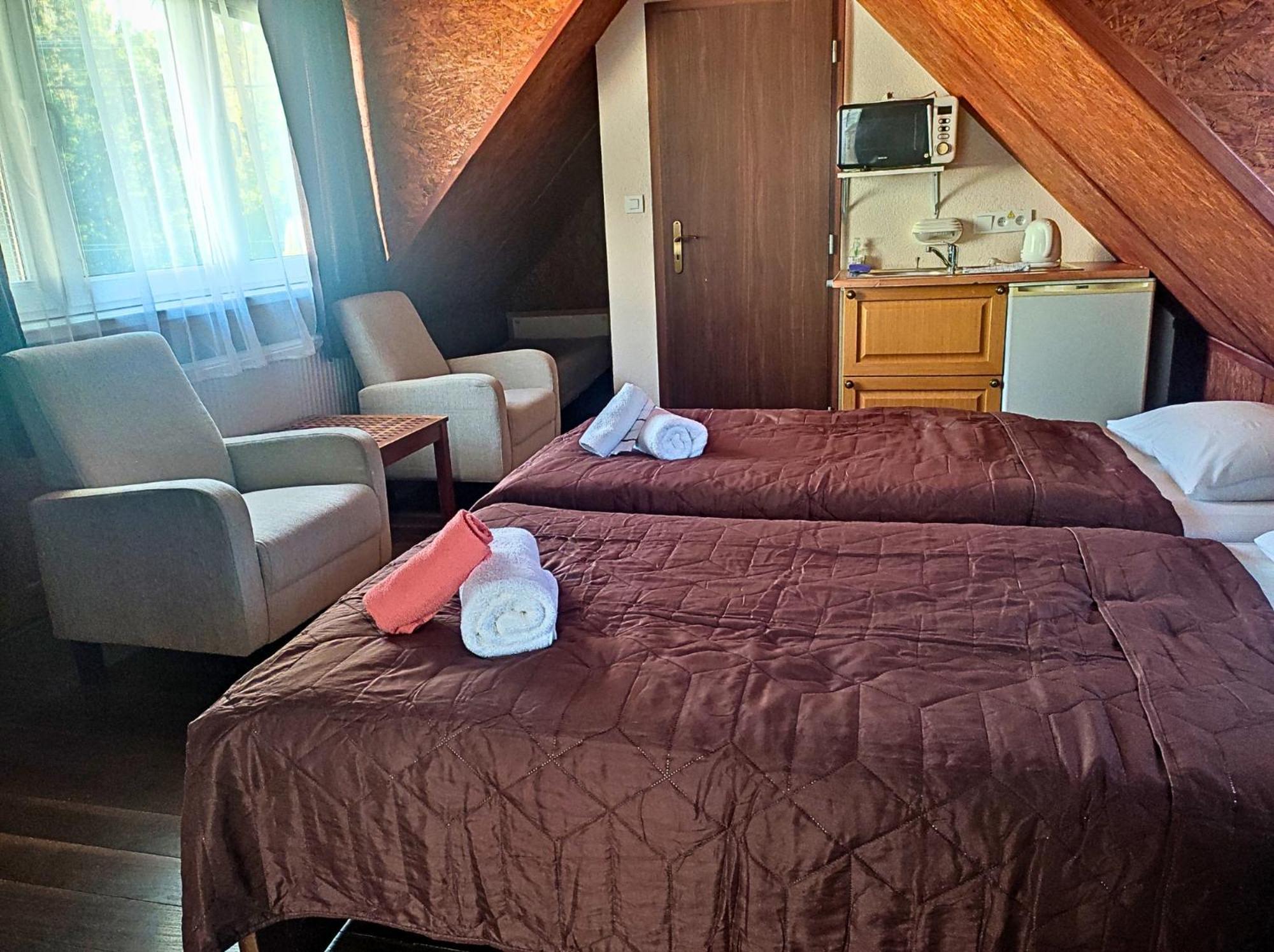 Spa & Pool Apartments Prestige Villa Ivica Marianka 外观 照片
